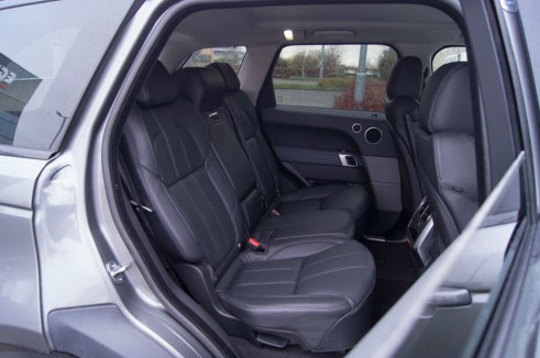 2013 Range Rover Sport Review - Rear Seats - carwitter