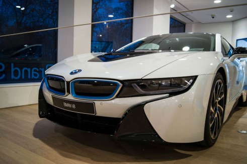 BMW i8 Park Lane London - Front Detail - carwitter
