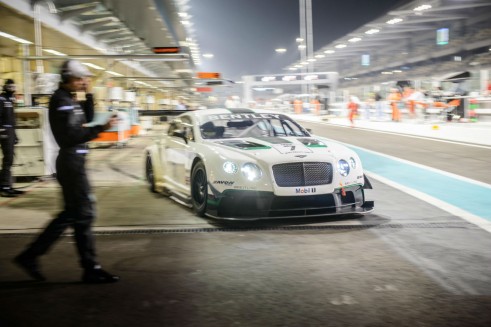 Bentley Continental GT3 leaving pit Gulf 12 Hour 2013 - carwitter