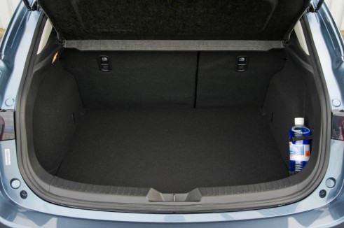 Mazda 3 Review - Boot - carwitter