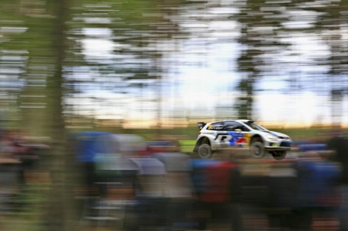 VW Polo WRC Rally Wales 2013 Jump Forest - carwitter