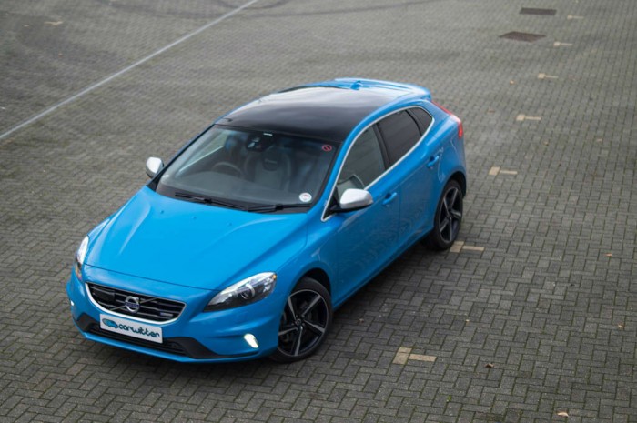 Volvo V40 T5 Review - Front High Angle - carwitter