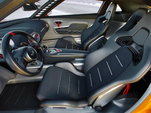Kia GT4 Stinger interior - carwitter