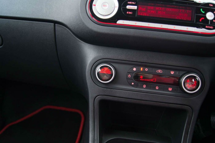 MG3 Review - Heater Control Hot - carwitter