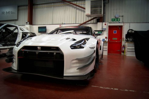 Nissan GT-R GT3 JRM - Front Side - carwitter