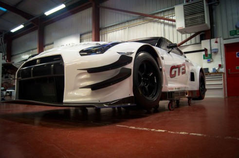 Nissan GT-R GT3 JRM - Low Front Angle - carwitter