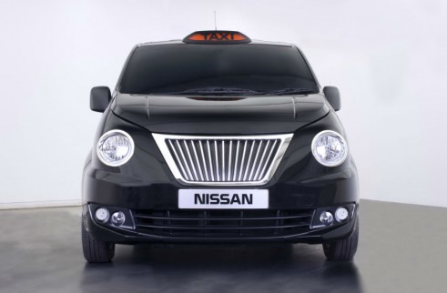 Nissan NV200 London Taxi Front - carwitter