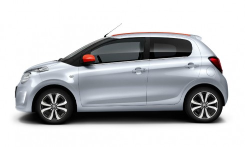 2014 Citroen C1 left - carwitter