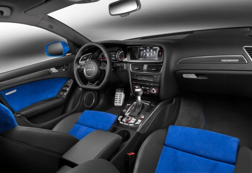 Audi RS4 Nogaro selection interior - carwitter