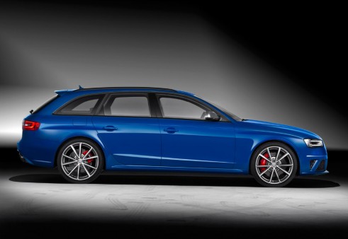 Audi RS4 Nogaro selection side - carwitter