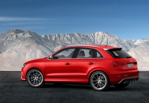 Audi RSQ3 Red Side - carwitter