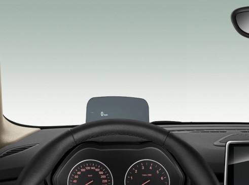 BMW 2-series Active Tourer HUD - carwitter