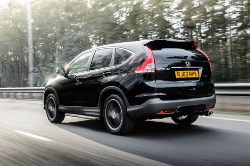 Honda CRV Black rear - carwitter
