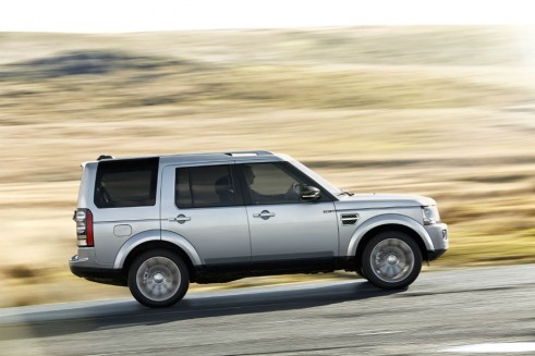 Land Rover Discovery XXV side - carwitter