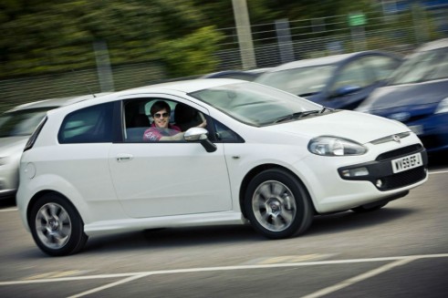 New Car Fiat Punto White - carwitter