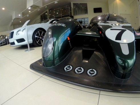 Speed8,Front,Carwitter