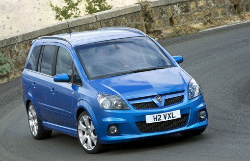 Vauxhall Zafira VXR - Front - carwitter