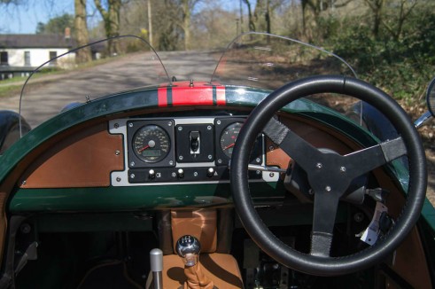 2014 Morgan 3 Wheeler Review - Dials - carwitter