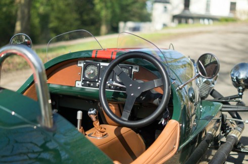 2014 Morgan 3 Wheeler Review - Interior - carwitter