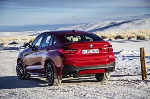 BMW X4 rear - carwitter