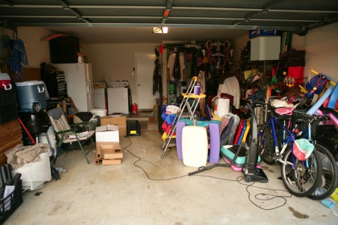 Garge Clutter - carwitter