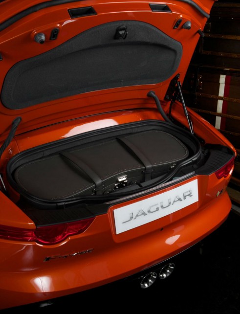 Moynat Jaguar FType Luggage In Boot Landscape - carwitter
