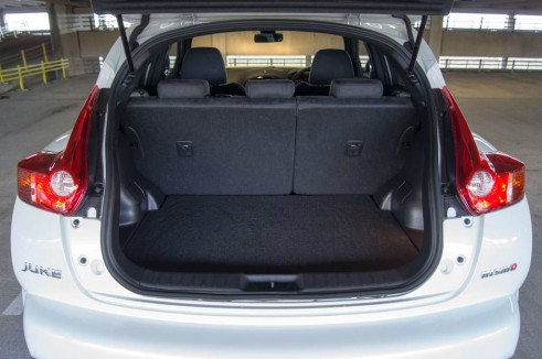 Nissan Juke Nismo Review - Boot - carwitter