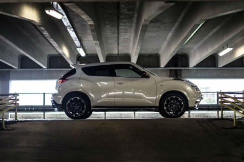 Nissan Juke Nismo Review - Side Close - carwitter