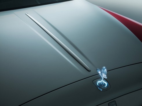 Rolls Royce Ghost Series II wake channel - carwitter
