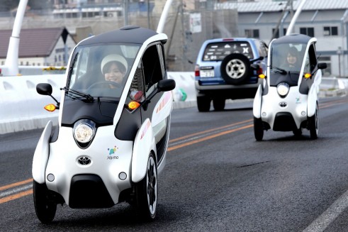 Toyota i-ROAD front 2 - carwitter
