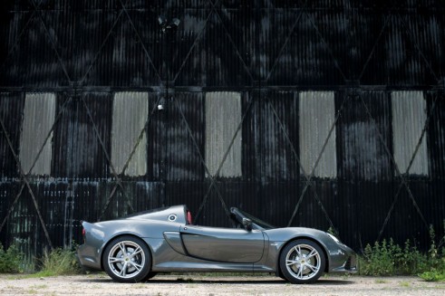 2014 Lotus Exige Roadster - Side - carwitter