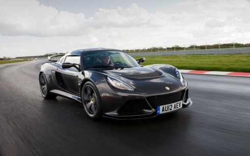 2014 Lotus Exige S Coupe - Front Angle Track - carwitter