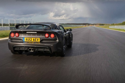 2014 Lotus Exige S Coupe - Rear - carwitter