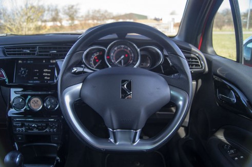 Citroen DS3 Cabrio Review - Steering Wheel - carwitter