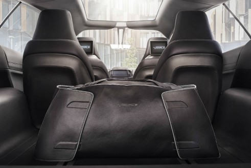 Ford S-Max Vignale interior 2  - carwitter