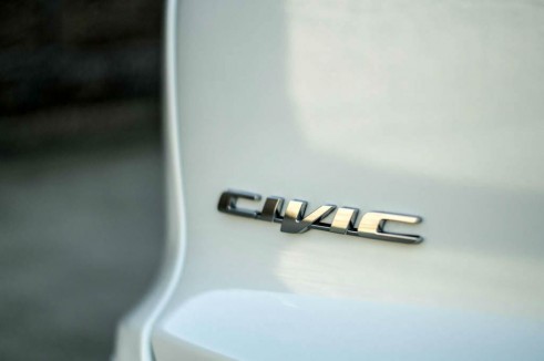 Honda Civic Tourer Review - Civic Badge - carwitter