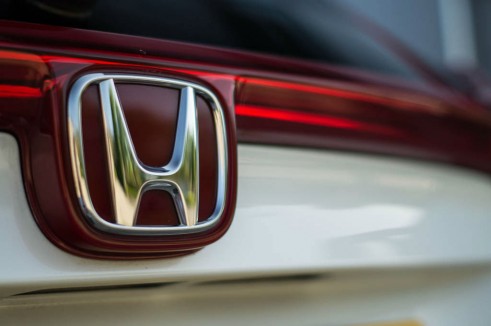 Honda Civic Tourer Review - Close Up Rear Badge - carwitter