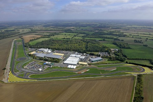 Lotus Test Track Hethel - carwitter