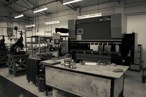 Morgan Factory Visit Tour - New Cutting Machine - carwitter