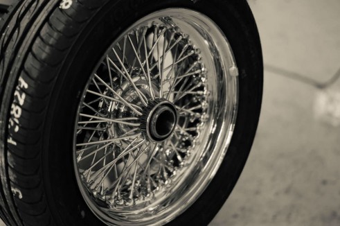 Morgan Factory Visit Tour - Wire Wheel - carwitter