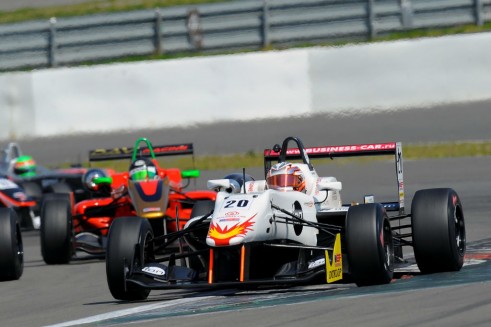 2014 Euro Formula Open - Corner - carwitter