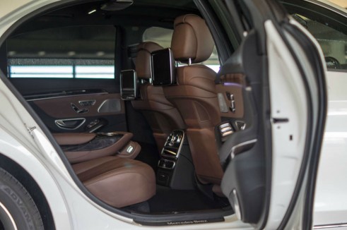 2014 Mercedes S Class Review - Rear Interior - carwitter
