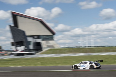 Blancpain Silverstone 2014 Bentley 2 - carwitter