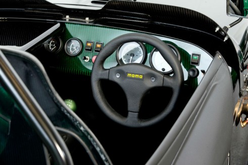 Caterham-Seven-250-R-Kamui-Kobayashi - Dashboard