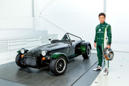 Caterham-Seven-250-R-Kamui-Kobayashi - Driver - carwitter