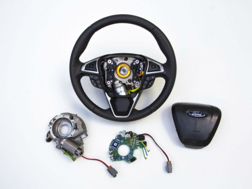 Ford Adaptive Steering technology - Steering Wheel - carwitter