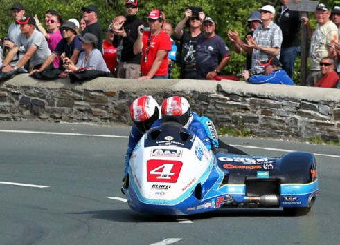 IOMTT - Sidecar - carwitter