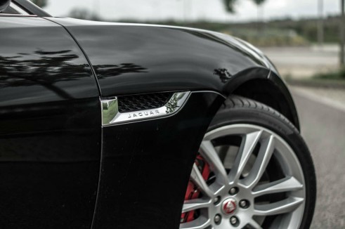 Jaguar F-Type Coupe R Review - Side Vent Alloy - carwitter
