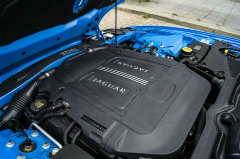 Jaguar XKRS Review - 5 litre supercharged V8 - carwitter