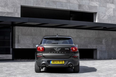 Mini Cooper S Paceman - Rear - carwitter